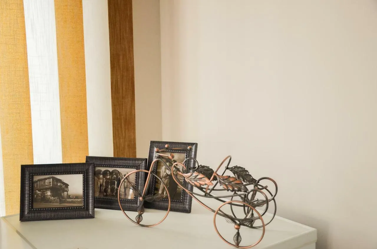 Ivanovi Apartments Burgas City